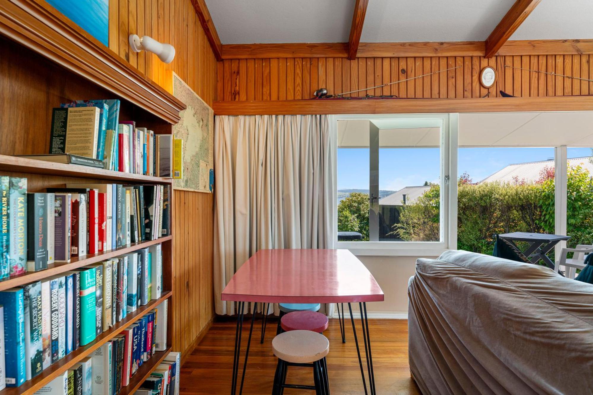 Lakeview Cottage - Rainbow Point Holiday Home Taupo Exterior photo